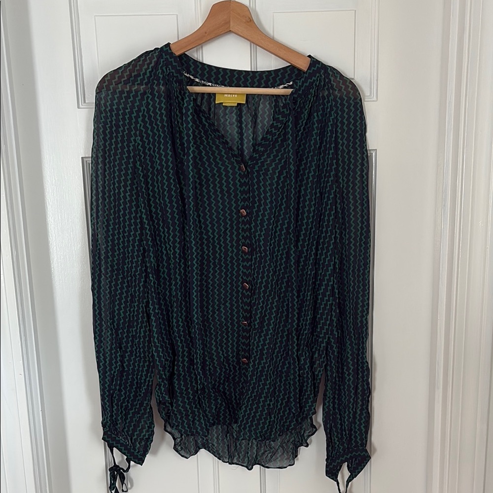 Anthropologie Maeve Green and Navy  Buttoned Long Sleeve Blouse